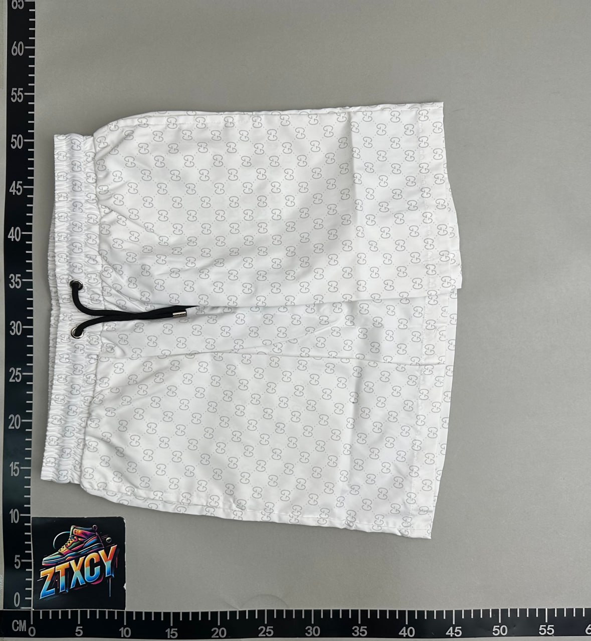 Gucci GG Supreme Shorts [2 styles]