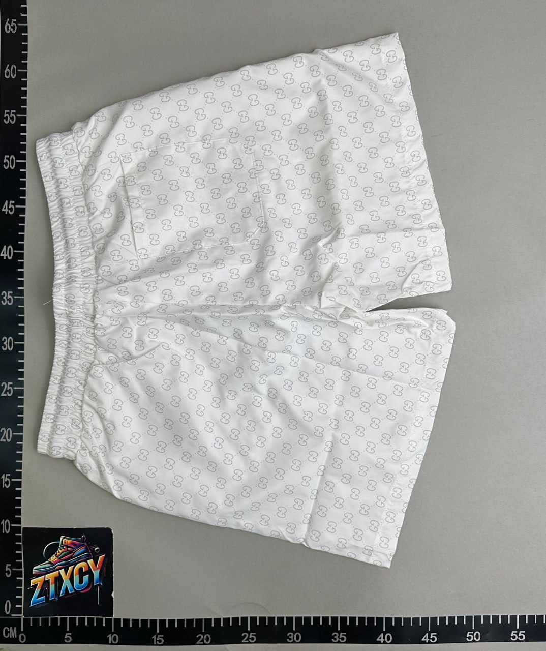 Gucci GG Supreme Shorts [2 styles]