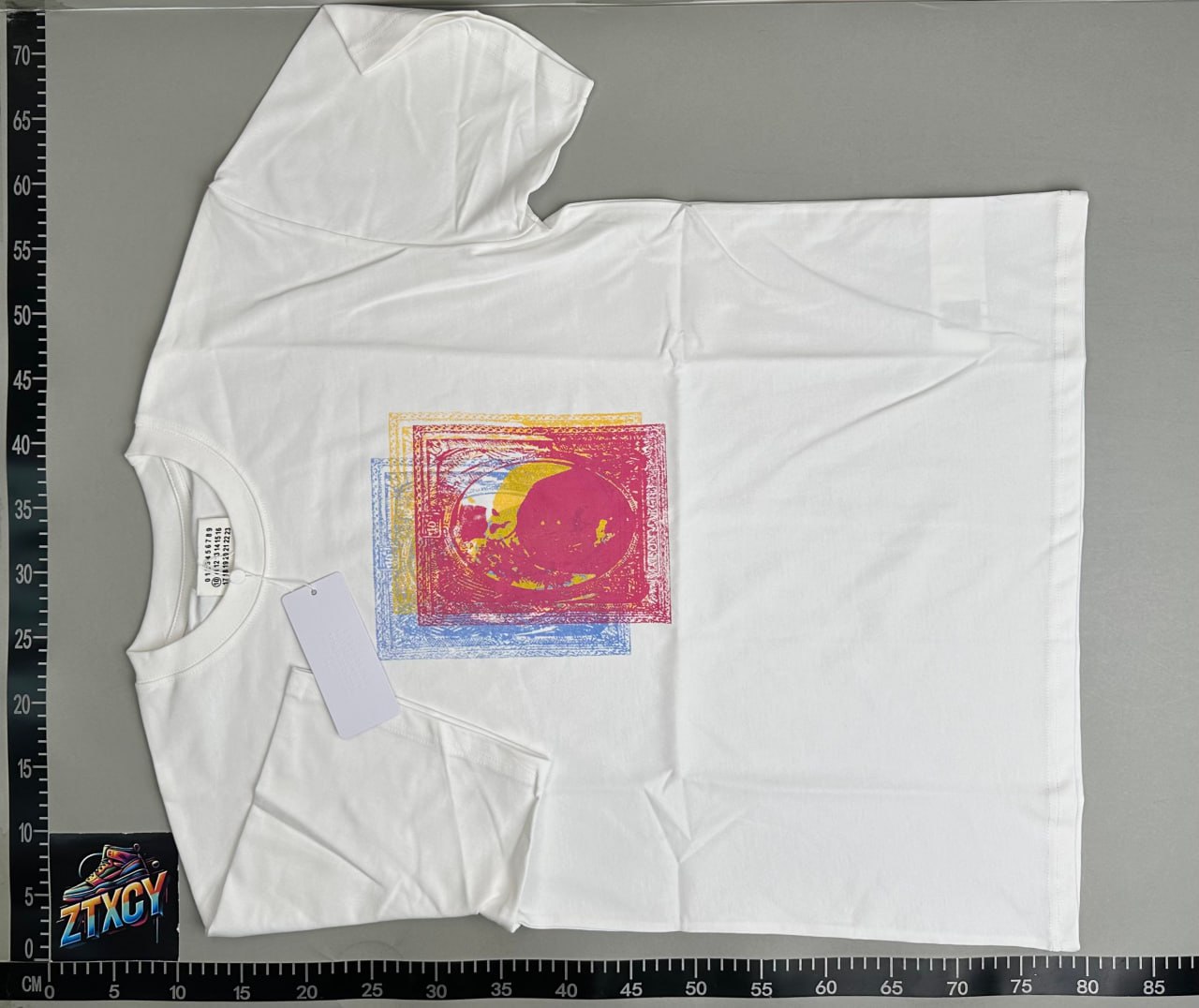 Maison Margiela Calendar Print T-Shirts [40 styles]