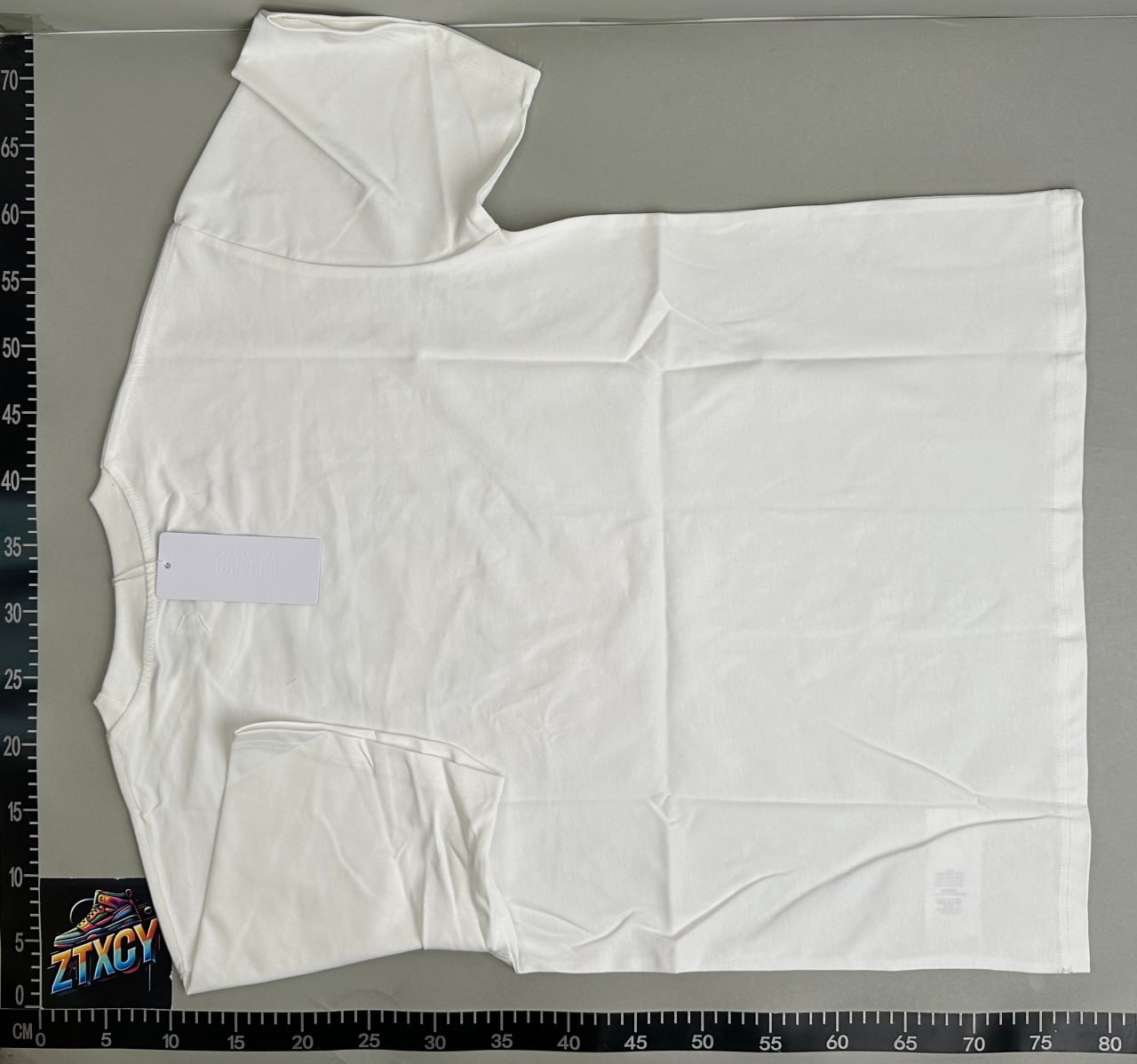 Maison Margiela Calendar Print T-Shirts [40 styles]