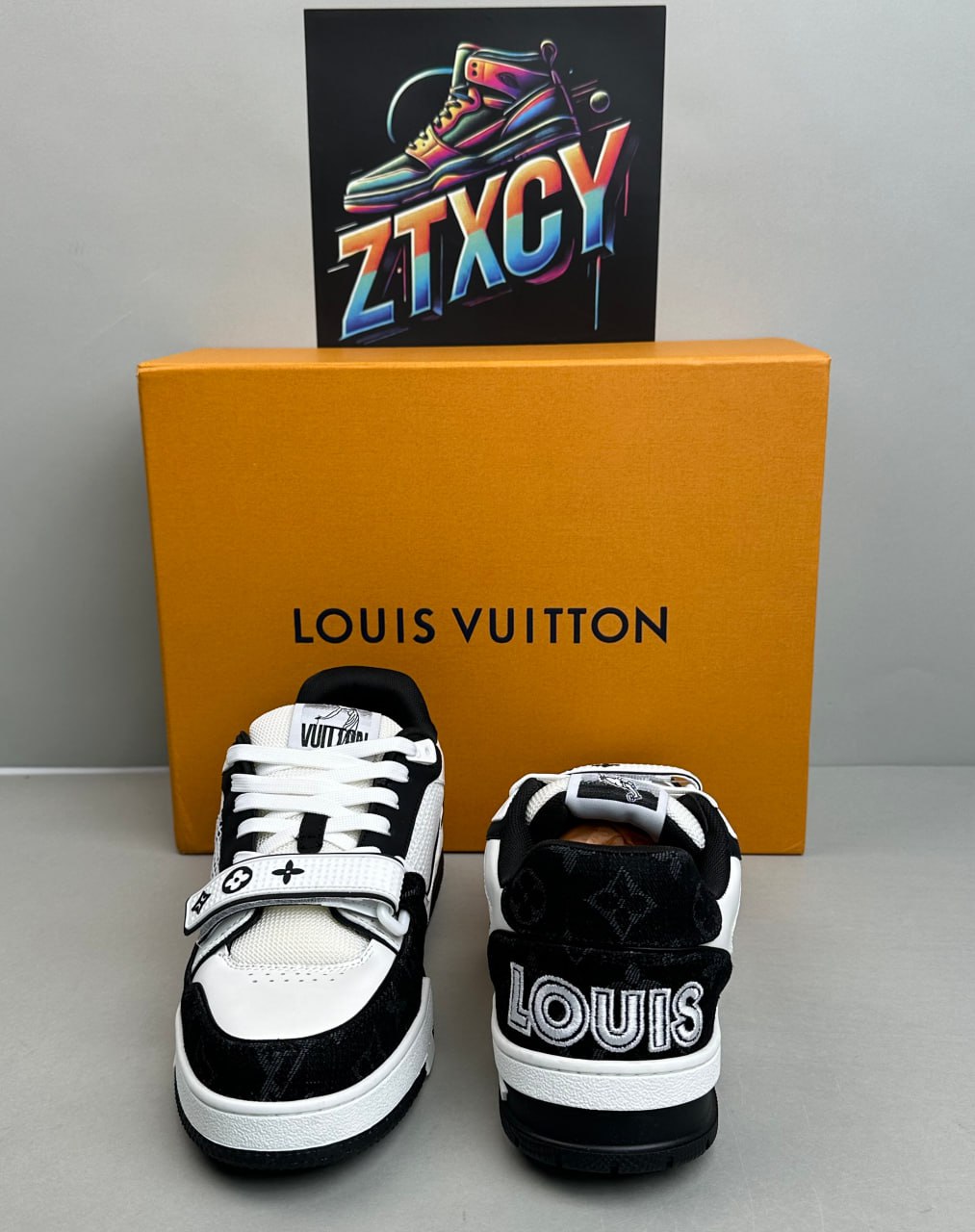 Louis Vuitton B22 Sneakers [17 styles]