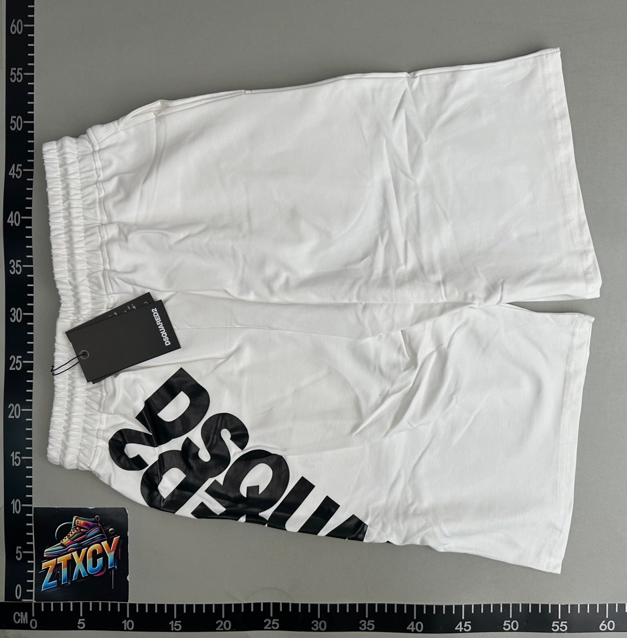 DSQUARED2 ICON Shorts [20 styles]