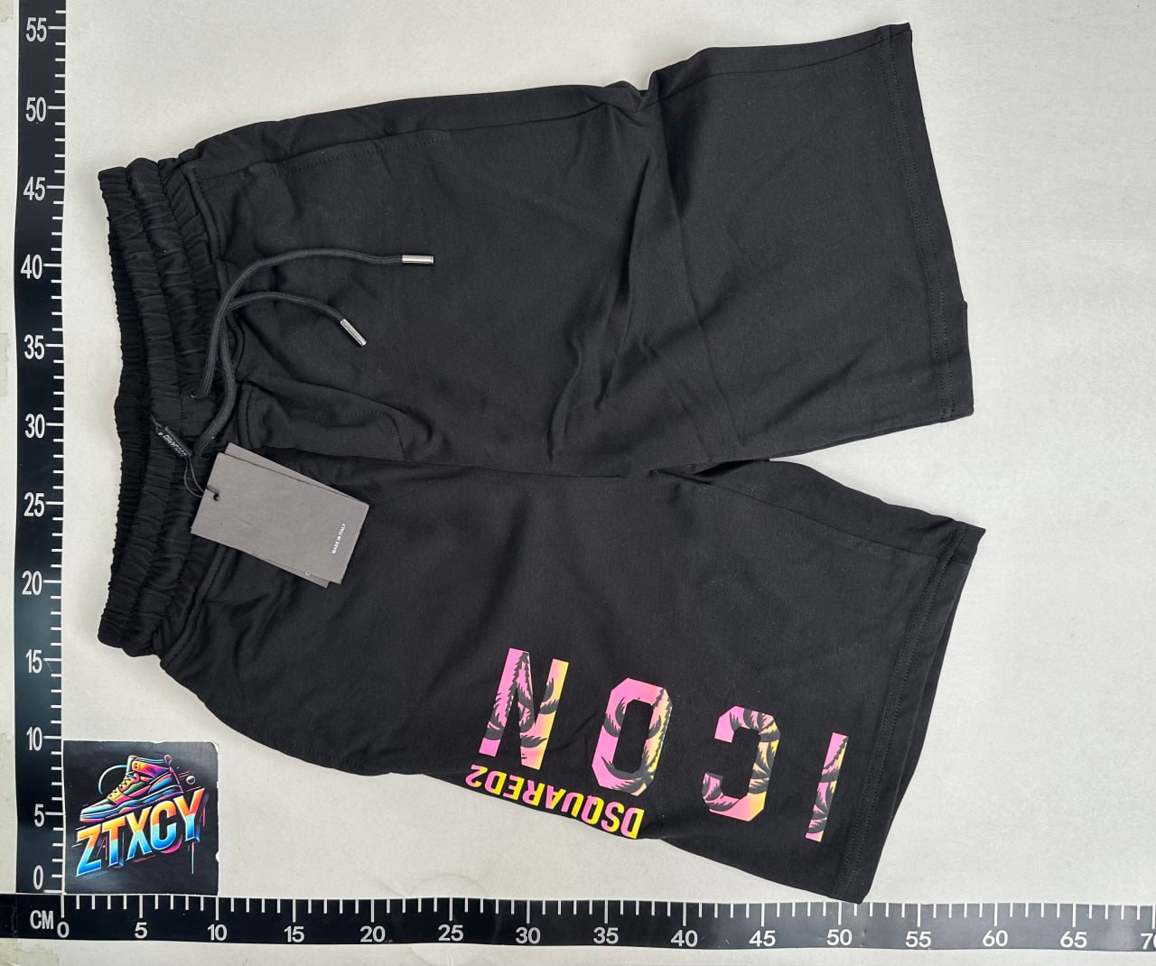 DSQUARED2 ICON Shorts [20 styles]