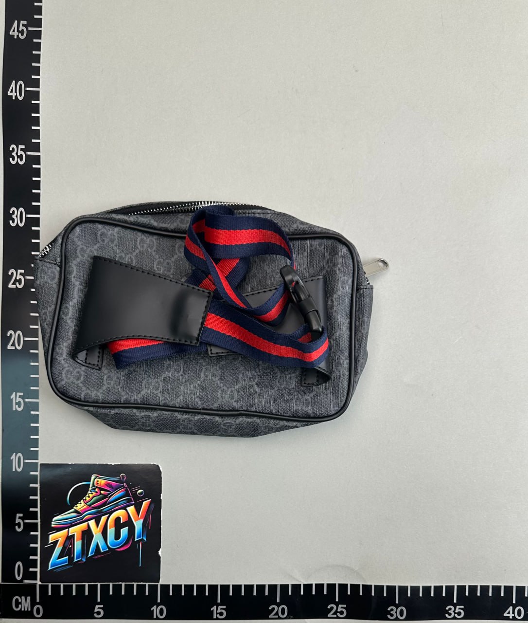 Gucci GG Supreme Belt Bag [3 styles]