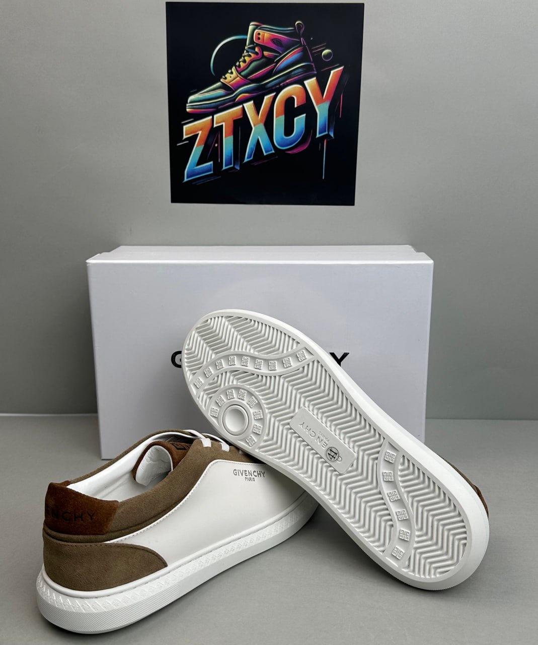 Givenchy B22 Sneakers [4 styles]