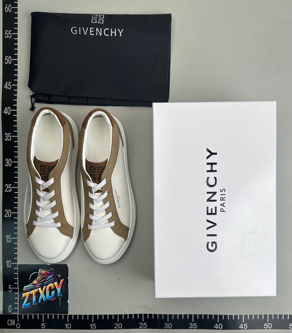 Givenchy B22 Sneakers [4 styles]