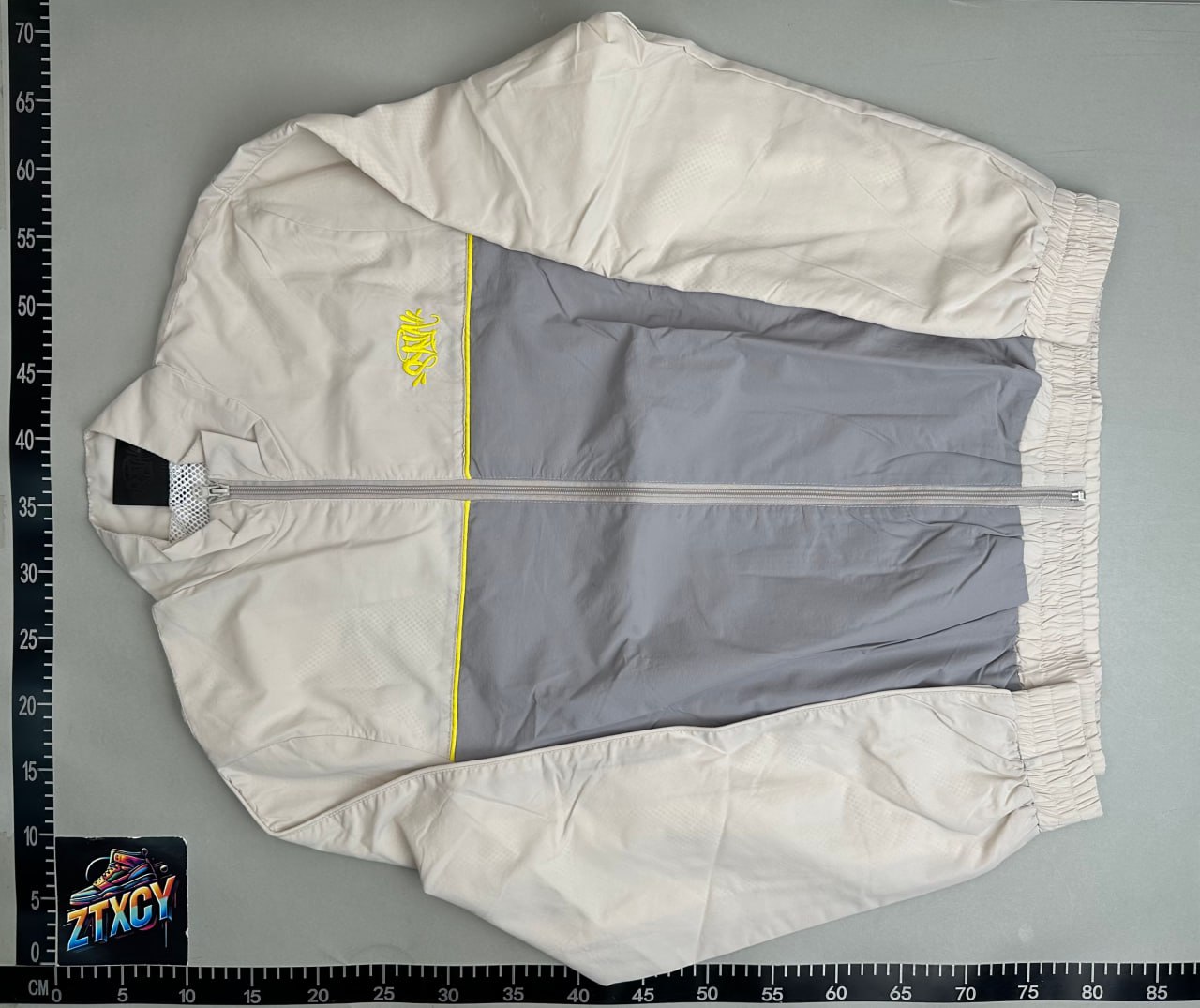 The North Face B22 Track Jacket [4 styles]