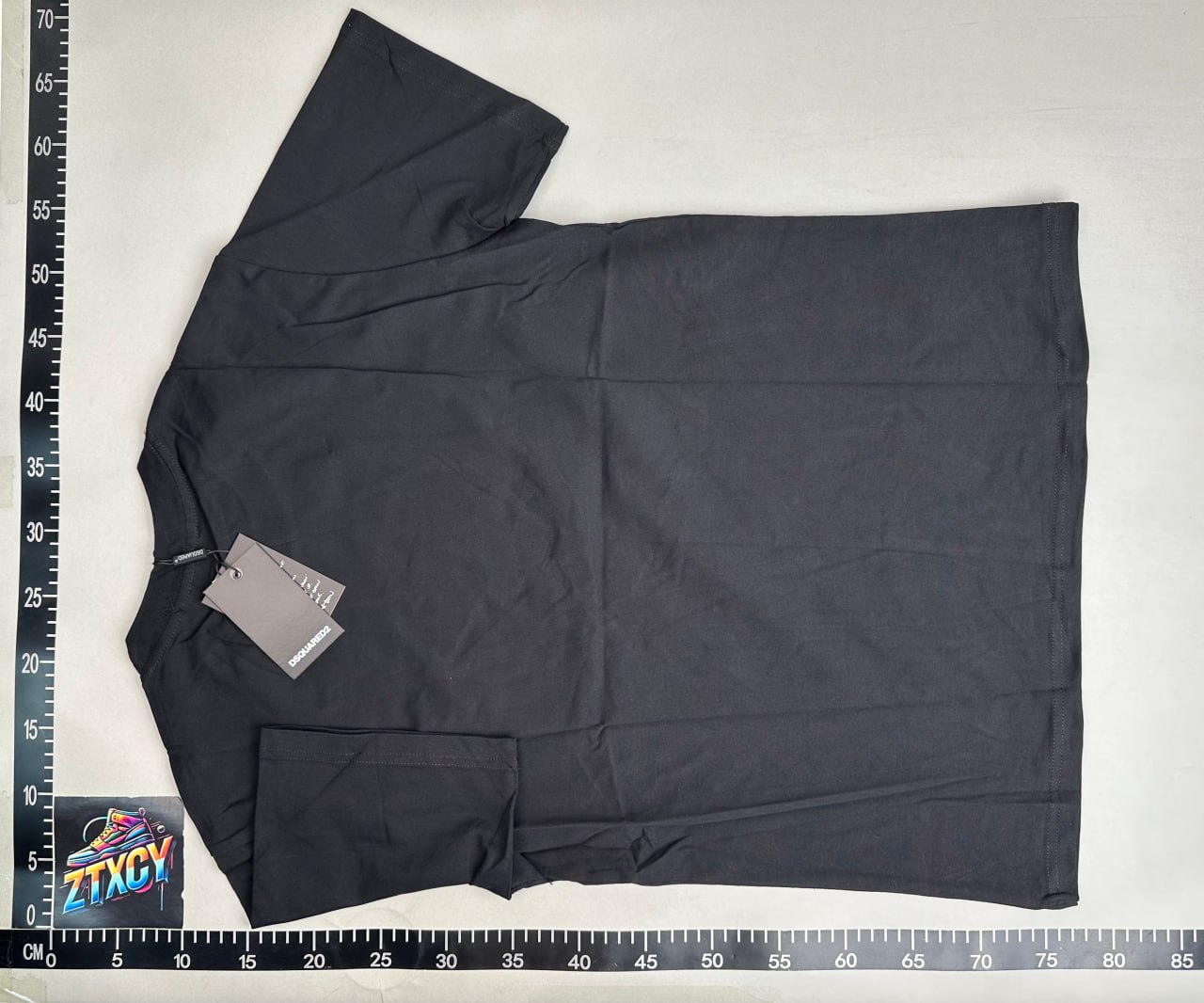 DSQUARED2 Maple Leaf T-Shirt [30 styles]