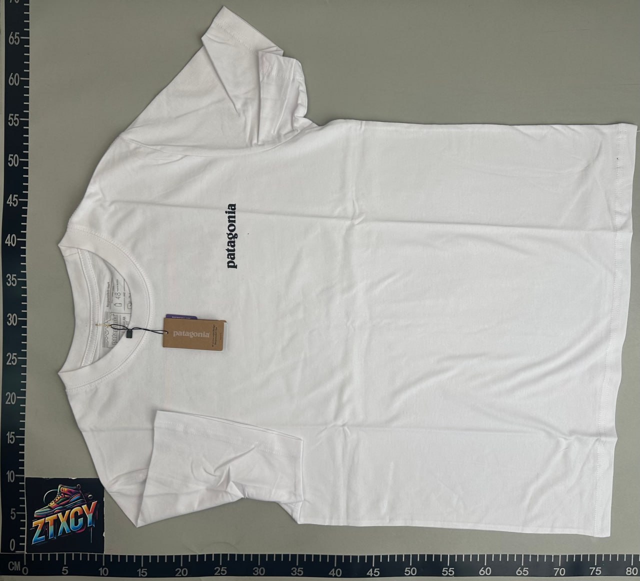 Patagonia P-6 Logo T-Shirt [35 styles]