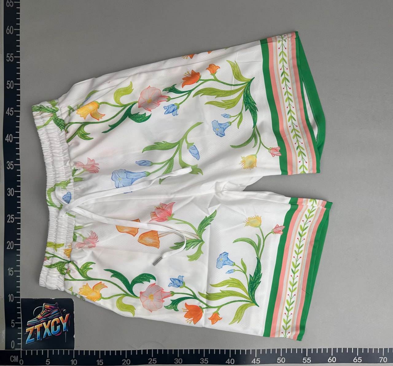 Beach Swim Trunks [21 styles]