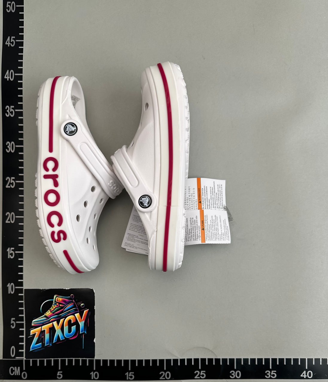 Crocs Classic Clogs [21 styles]