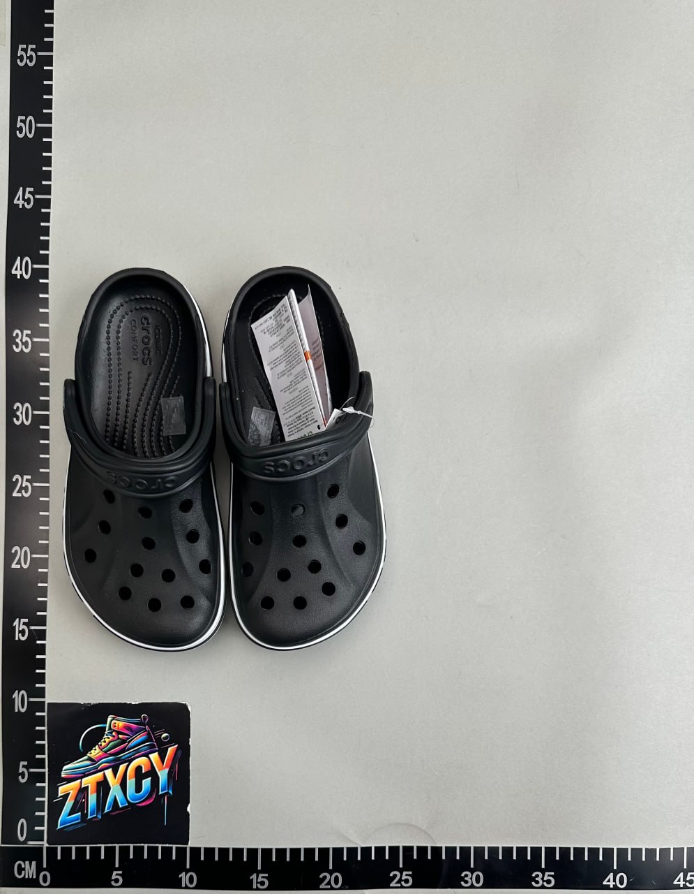 Crocs Classic Clogs [21 styles]