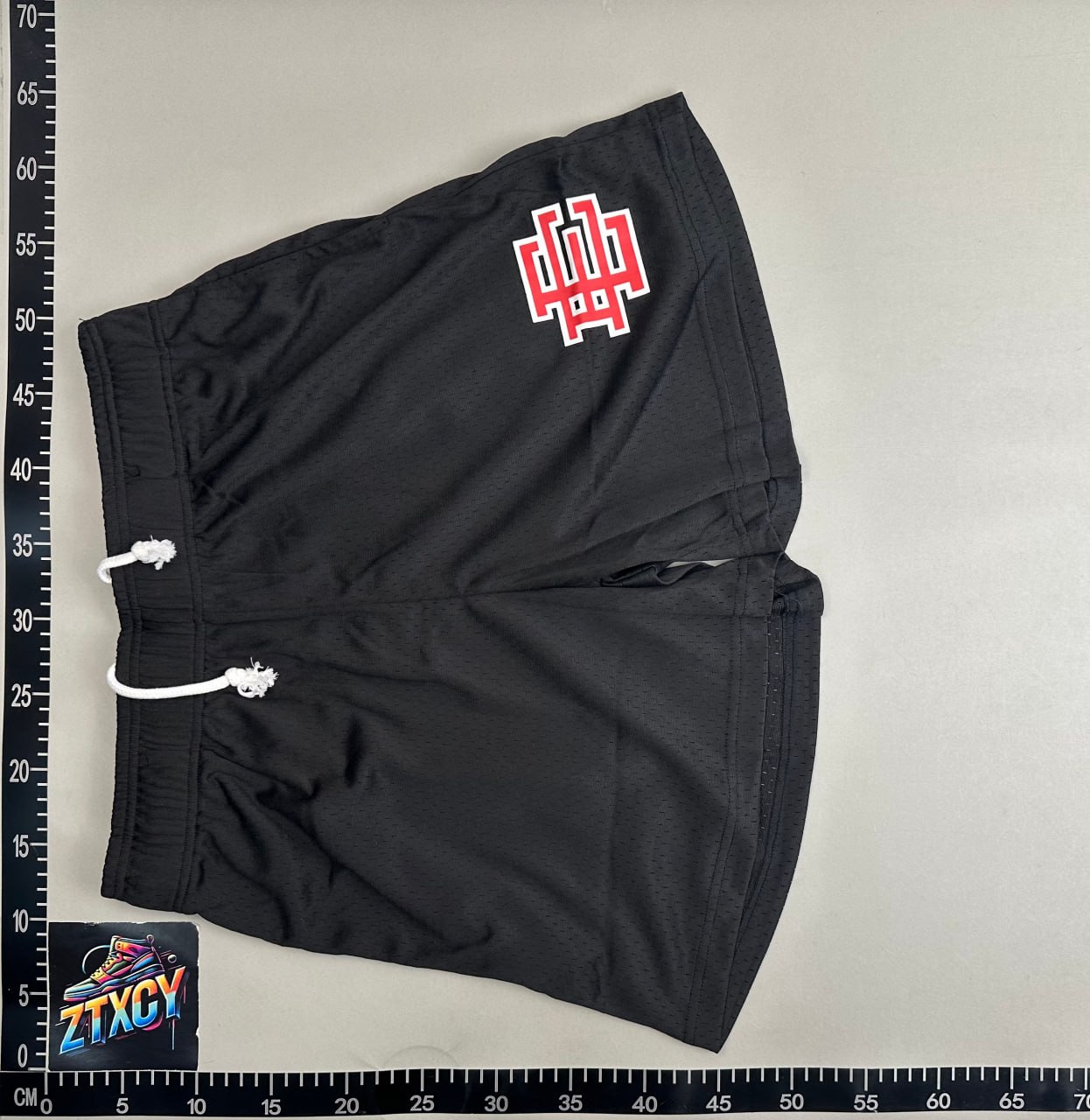 DC Shoes Logo Shorts [6 styles]