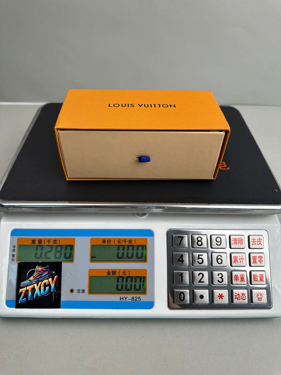 Louis Vuitton Monogram Sunglasses [14 styles]