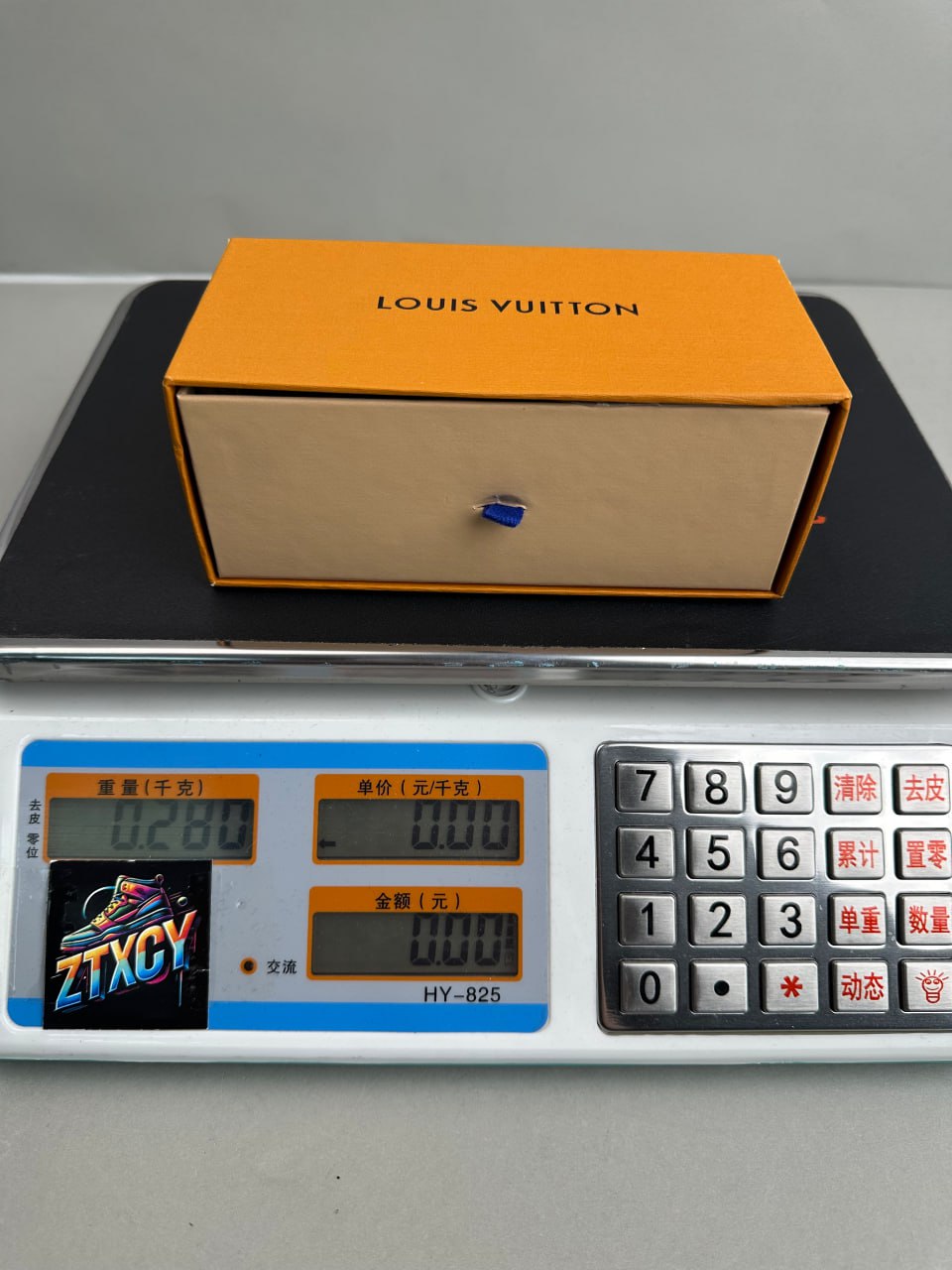 Louis Vuitton Monogram Sunglasses [14 styles]