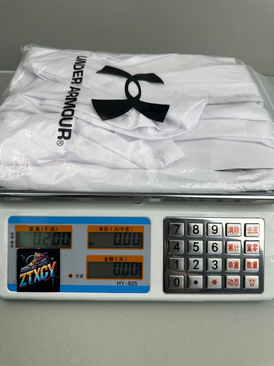 Under Armour Sleeveless Hoodie [6 styles]