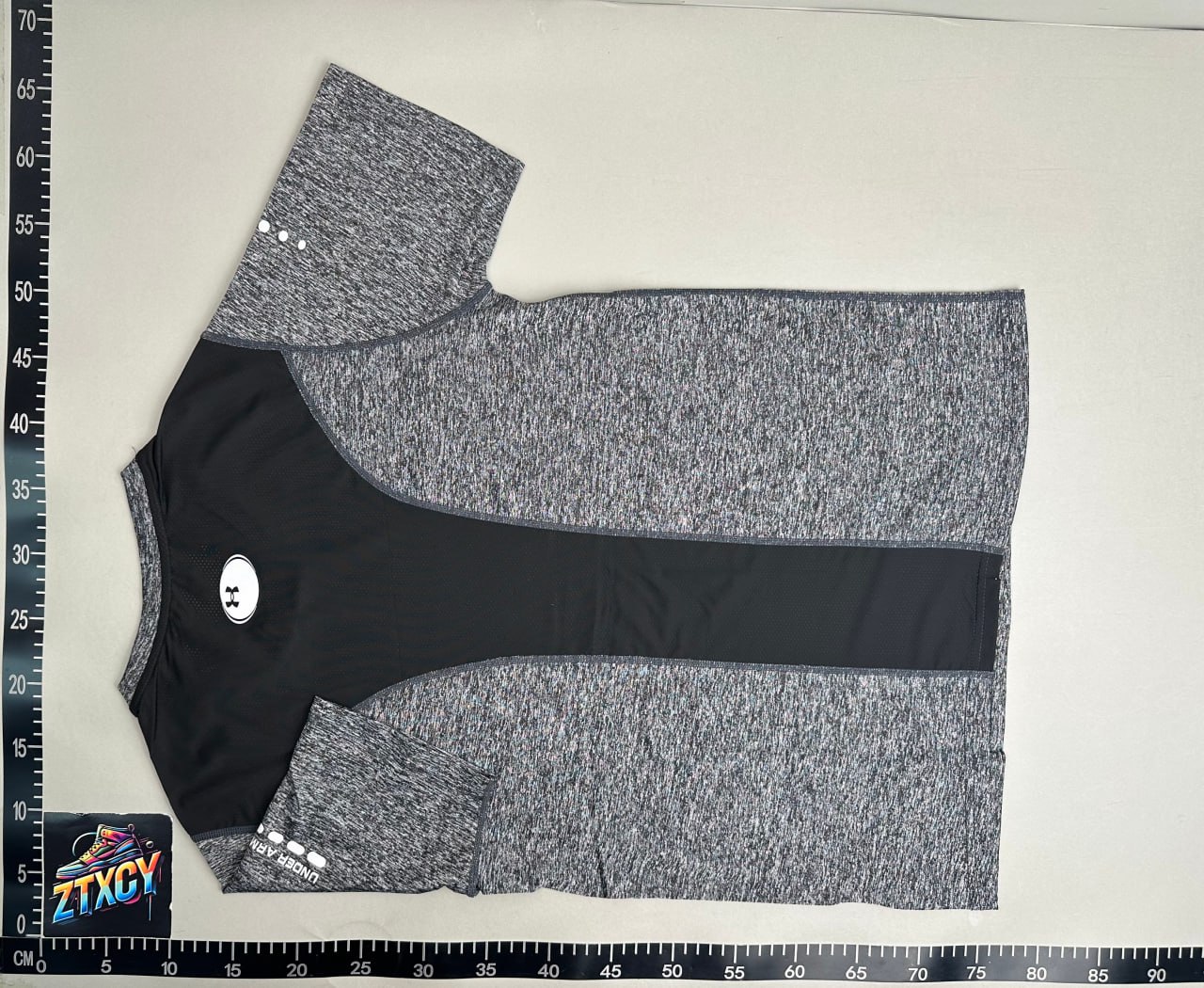 Under Armour T-Shirt [10 styles]