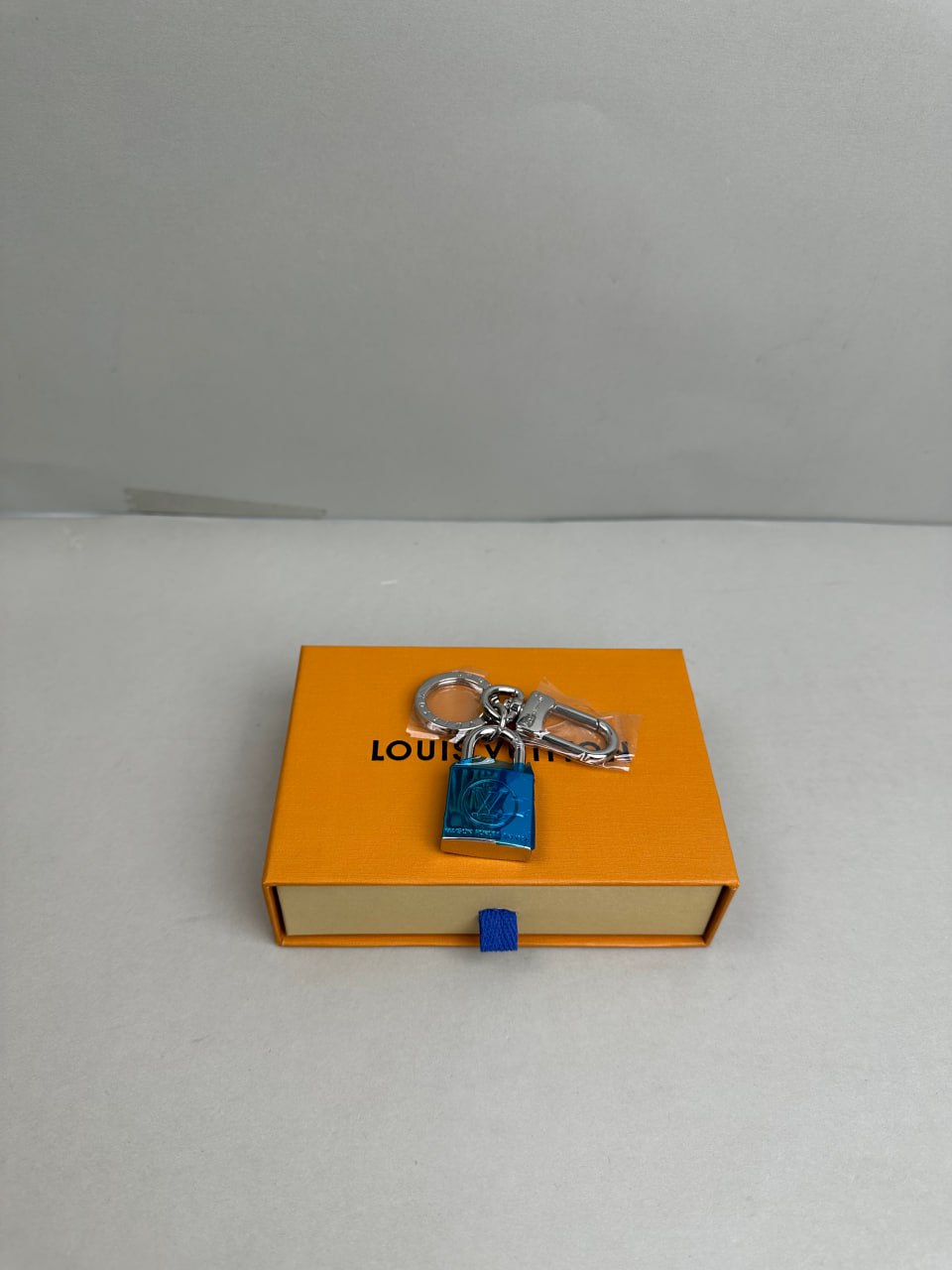 Louis Vuitton Lock Keychain [2 styles]