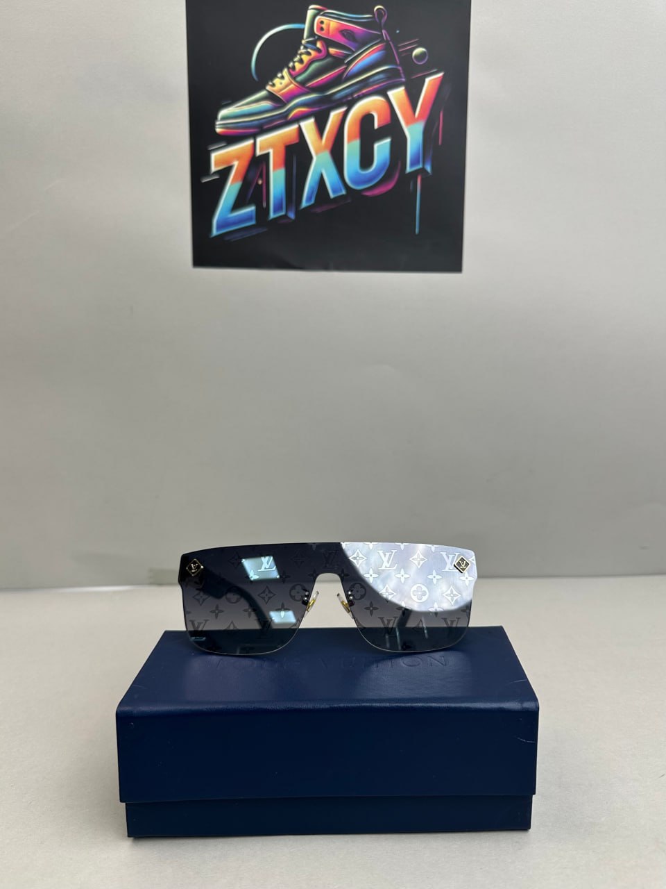 Louis Vuitton Shield Sunglasses [24 styles]