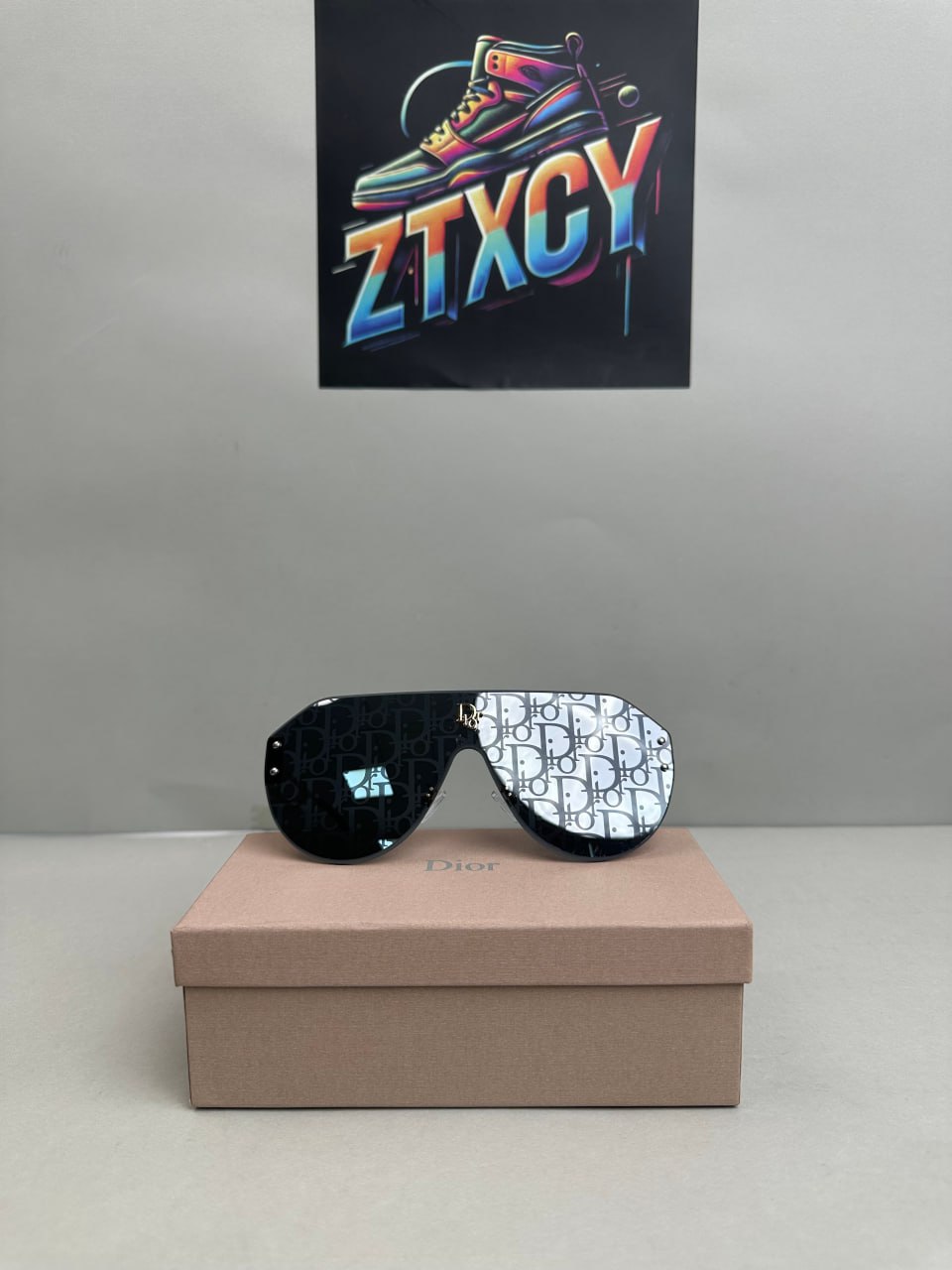 Dior B22 Sunglasses [30 styles]