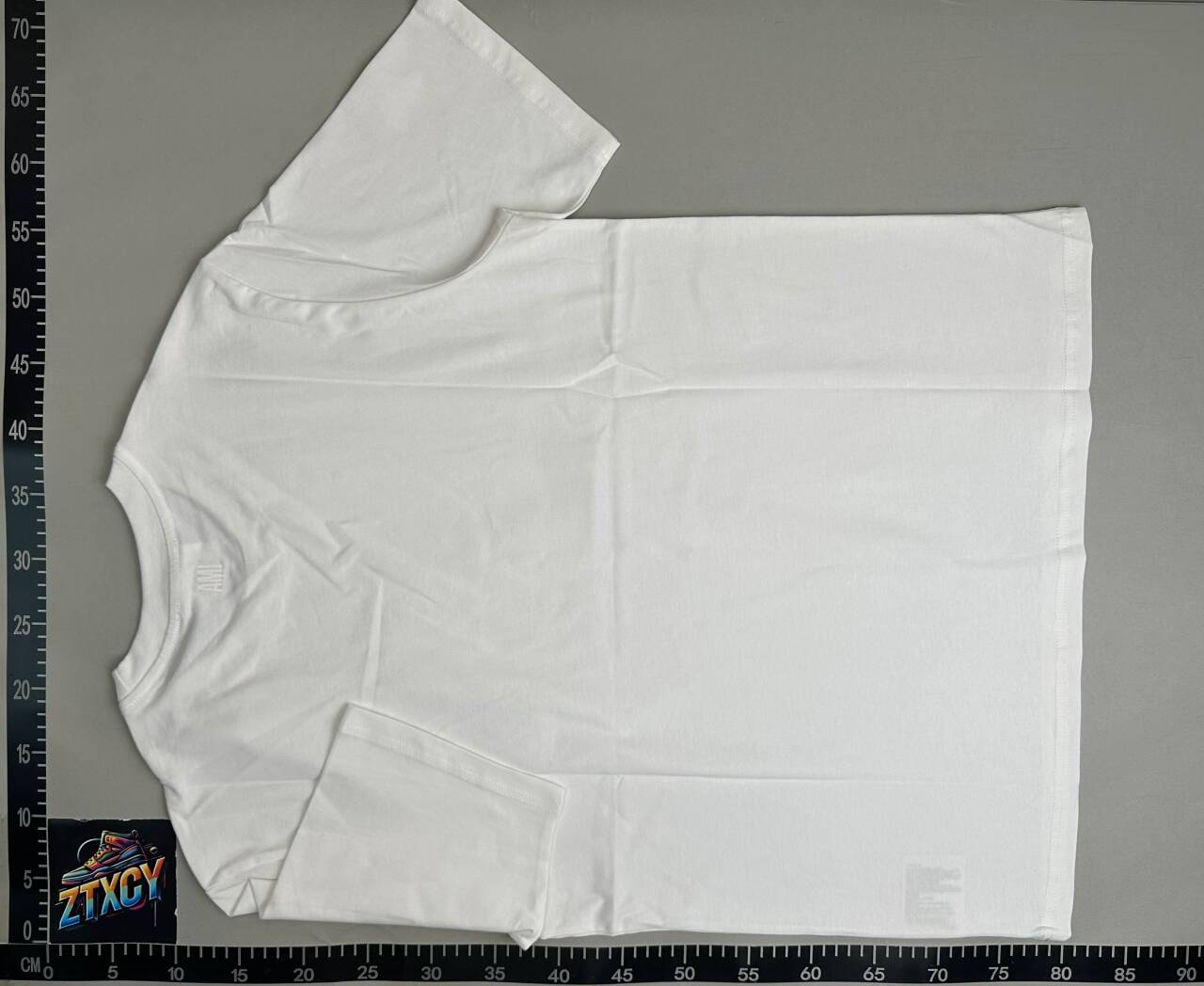 Ami de Coeur T-Shirt [17 styles]