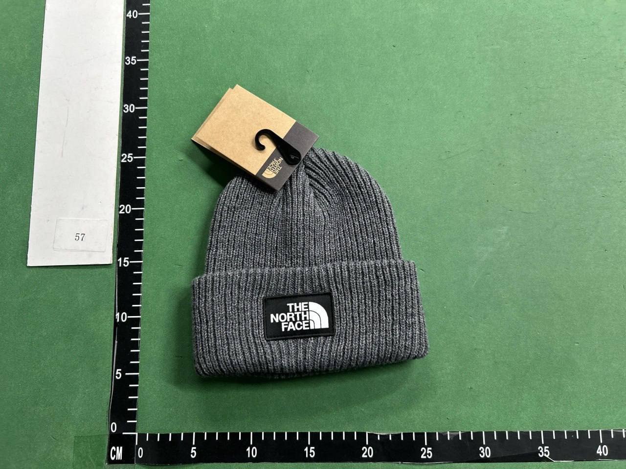 Moncler / Canada Goose / The North Face Beanie [40 styles]