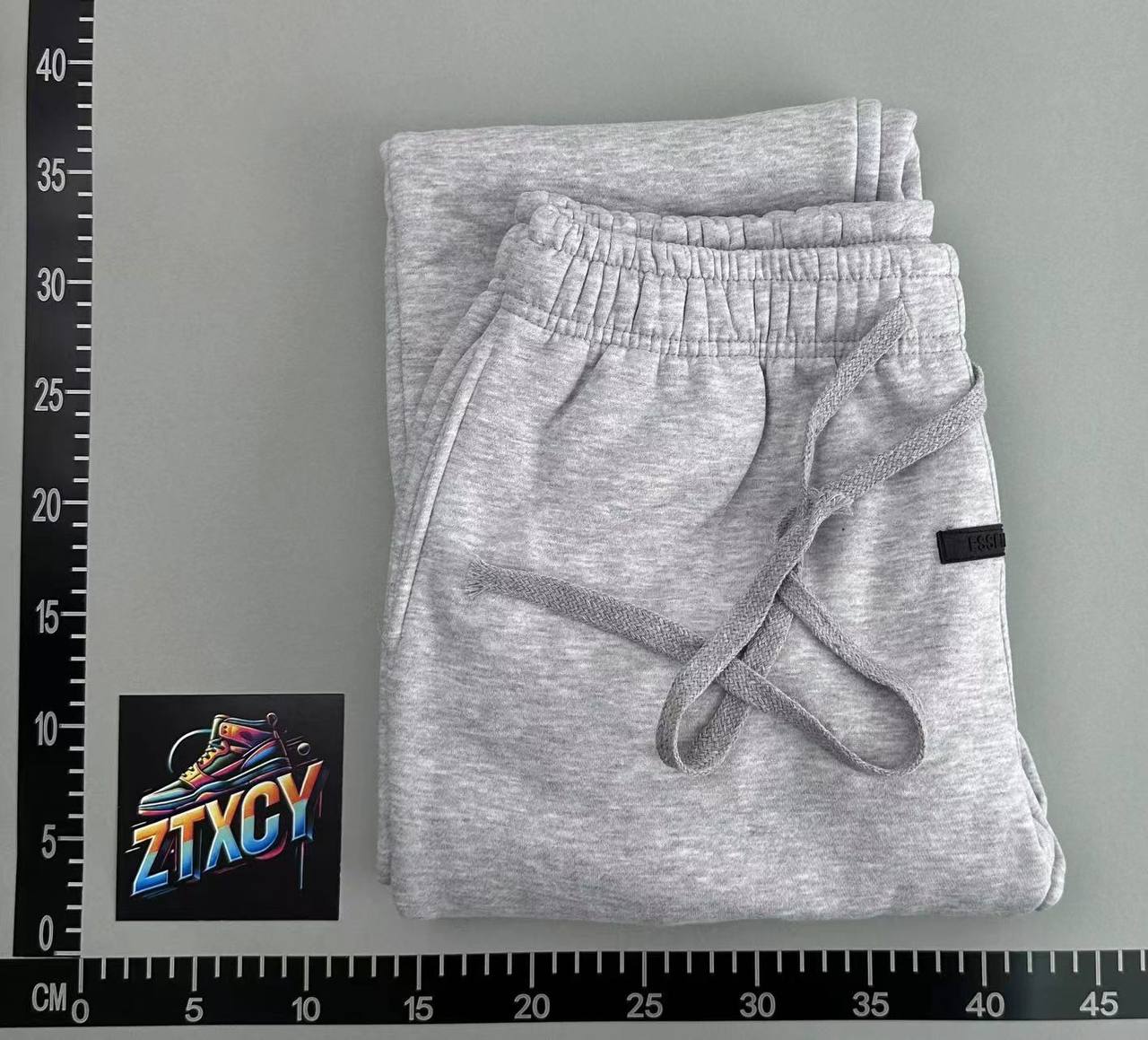 Fear of God Essentials Sweatpants [5 styles]