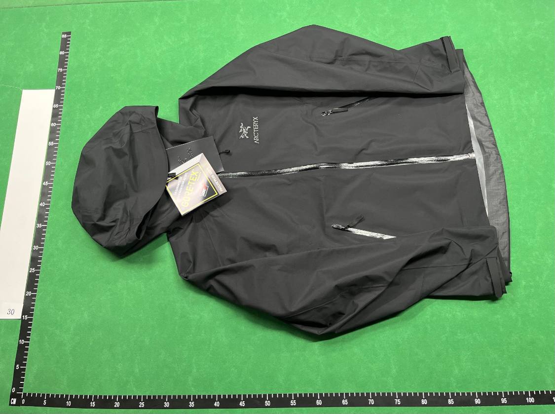 Arc'teryx Beta LT Jacket [1 style]