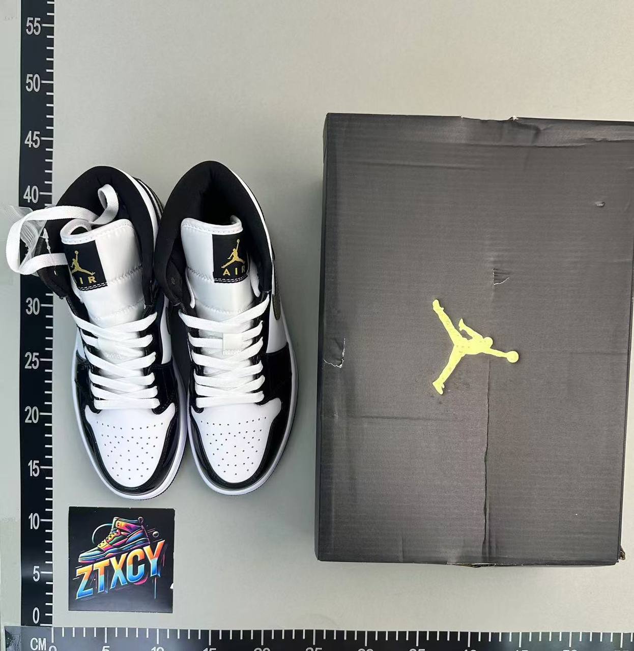 Nike Air Jordan 1 High OG Sneakers [24 styles]