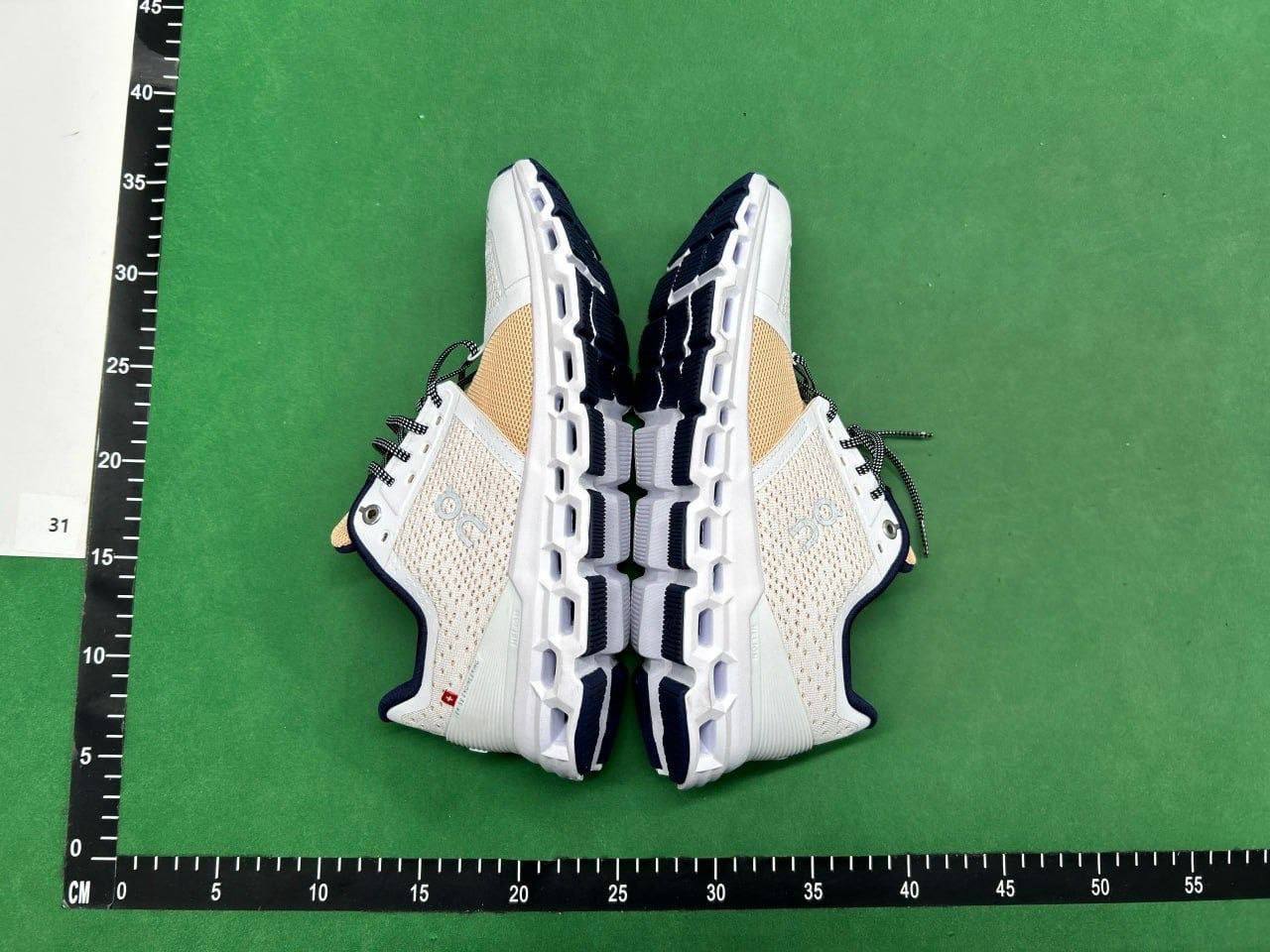 On Cloud Sneakers [30 styles]